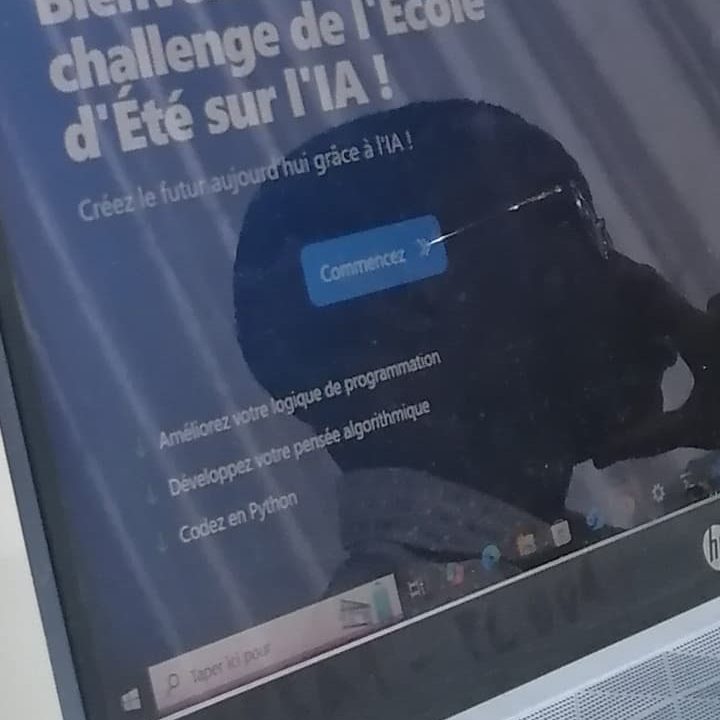 1000501718